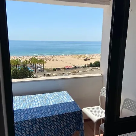 Mira Rocha Apartment