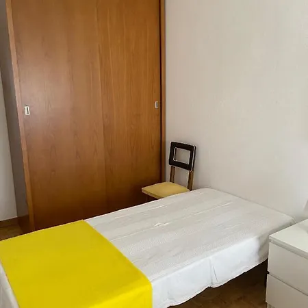 Mira Rocha Портіман