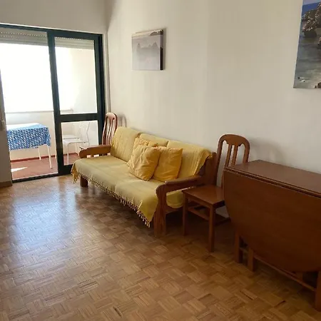 Mira Rocha アパート *